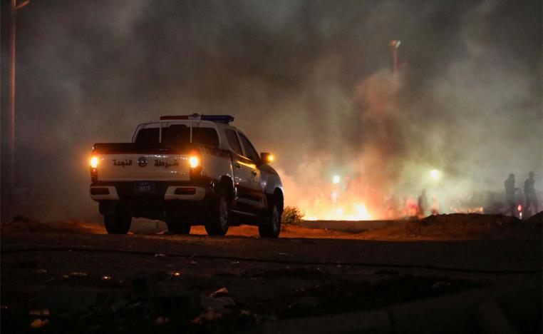 Burning tyres blocked some major roads in Tripoli 