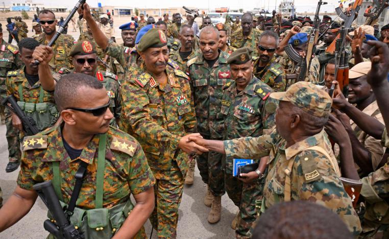 خطة البرهان لتحويل بورتسودان الى عاصمة لحكومته تواجه تهديدات