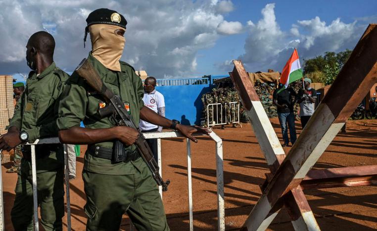 عسكريو النيجر يتأهبون للرد على فرنسا