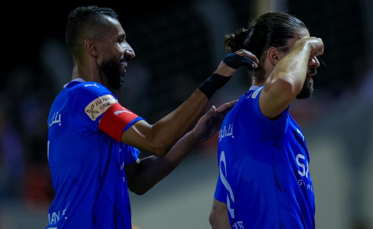 الهلال