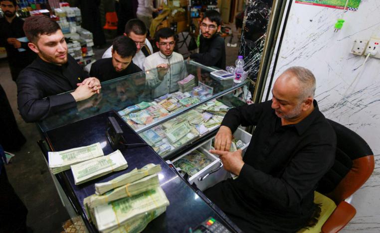 ايران استفادت من تهريب الدولار عبر العراق لمواجهة العقوبات الاميركية