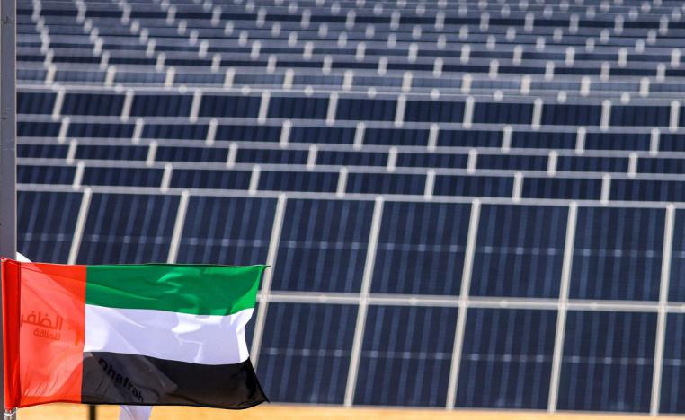 الإمارت تعزز ريادتها في مشاريع الطاقة النظيفة