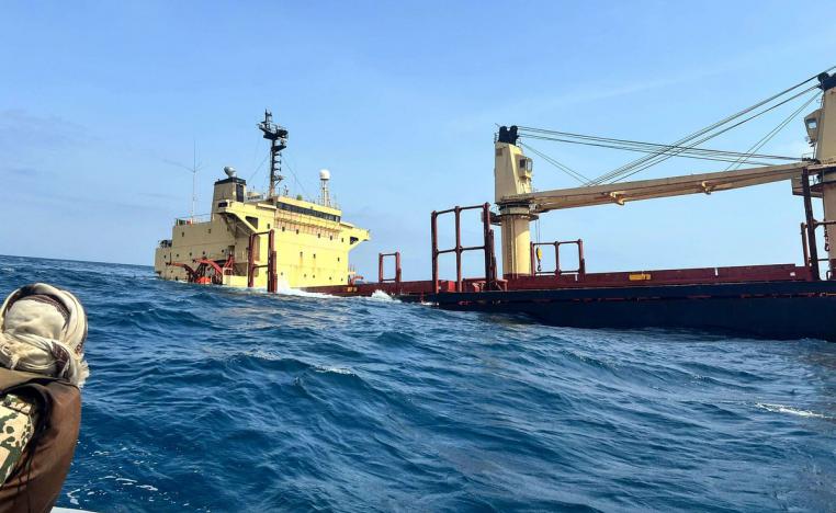 السفينة البريطانية محمّلة بأكثر من 22 ألف طن من الأسمدة عالية الخطورة