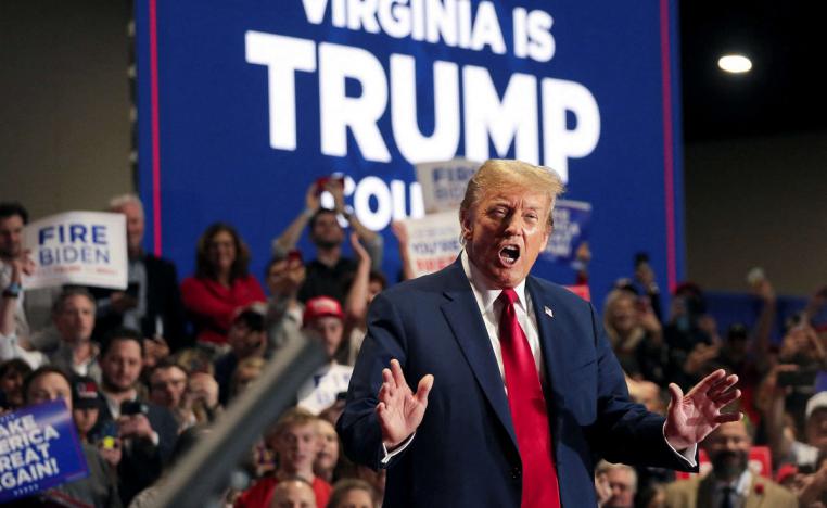 الديمقراطيون وشق من الجمهوريين يراهنون على متاعب قضائية تلاحق ترامب لازاحته من السباق الانتخابي