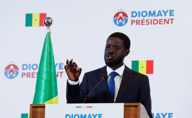 فاي أصغر رئيس في افريقيا يطمح لتنويع شركاء بلاده بعيدا عن هيمنة فرنسا