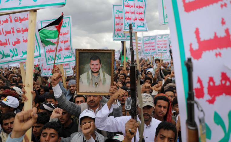 الحوثيون يروجون لصلات وتفاهمات مع روسيا والصين