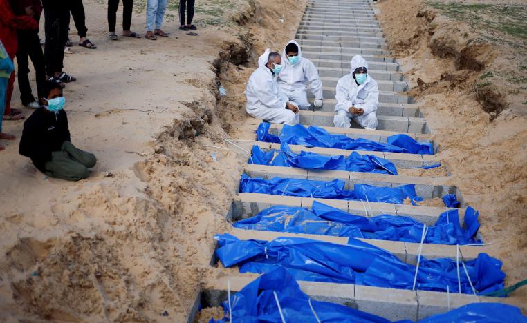 أدلة عديدة تكشف تورط الجيش الاسرائيلي في المقابر الجماعية