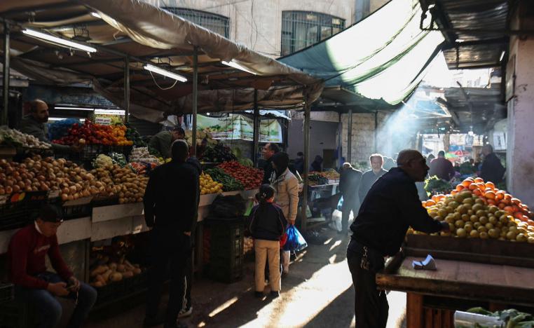 الحرب تزيد من اختناق الاقتصاد الفلسطيني