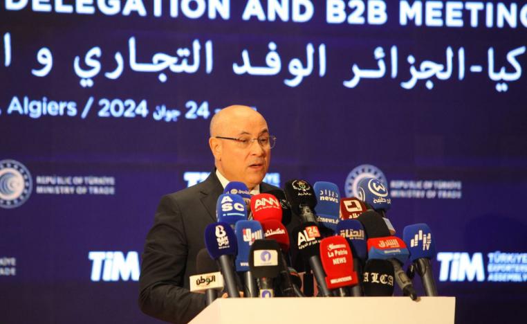 وزير التجارة الجزائري ينفي منع الواردات الأوروبية أو تجميدها