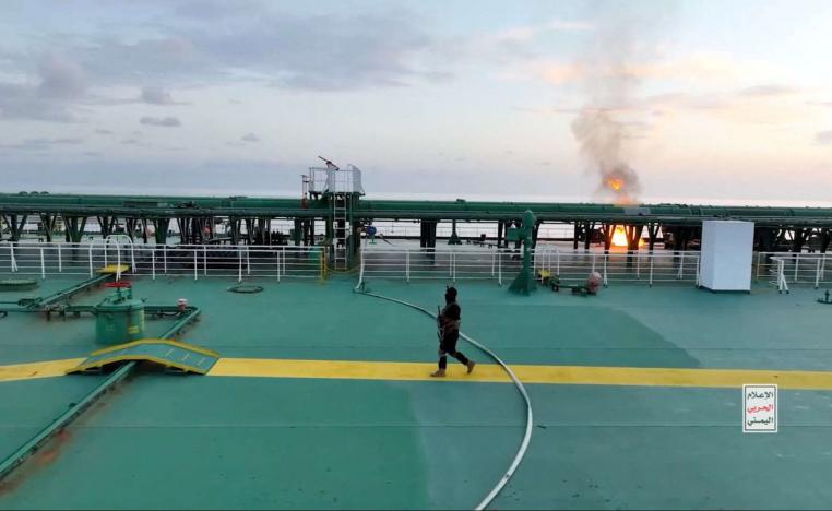 الحوثيون يوافقون على السماح بسحب الناقلة  