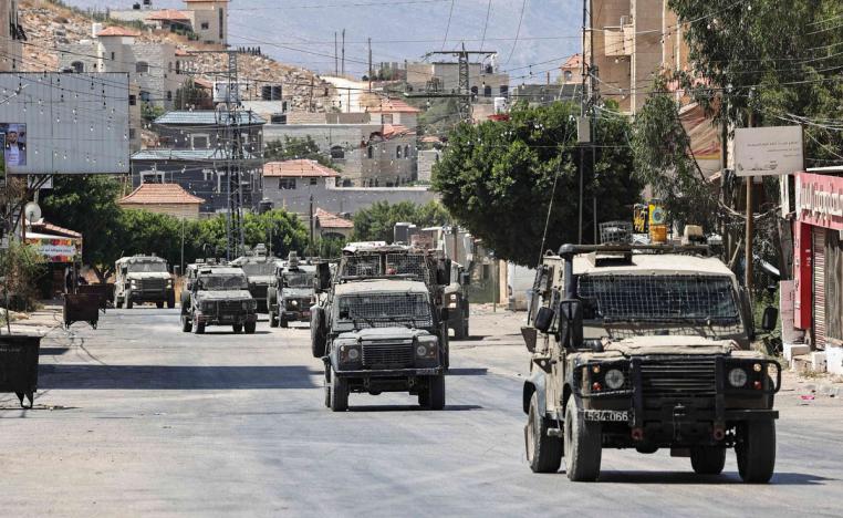 وتيرة وكثافة المداهمات الإسرائيلية تتزايد بالضفة الغربية