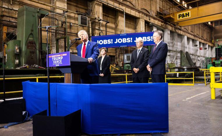 اتهام ايران بقرصنة حملة ترامب الانتخابية تزيده شعبية