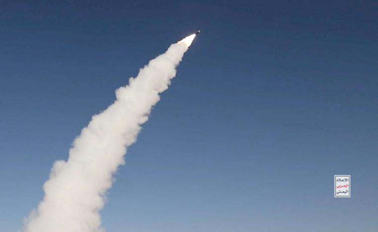 اسرائيل تسقط الصاروخ  بواسطة منظومة آرو