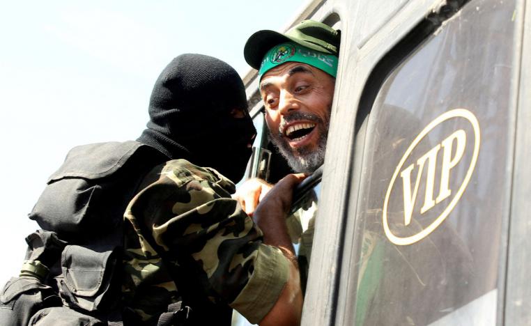 السنوار يعتبر أن الكفاح المسلح هو السبيل الوحيد لتحرير الأراضي الفلسطينية 