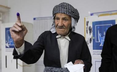 الوضع الاقتصادي الصعب يلقي بضلاله على الاقتراع