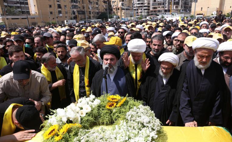 خلال الحرب الحالية مثل صفي الدين أمين حزب الله في جنازات كبار أعضاء الحزب 