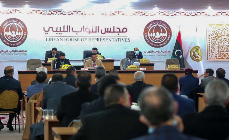 الخلاف بين الرئاسي و البرلمان يعمّق الانقسامات السياسية