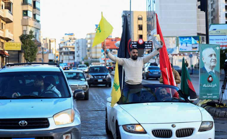 بعض النازحين يحاولون العودة إلى قراهم في جنوب لبنان