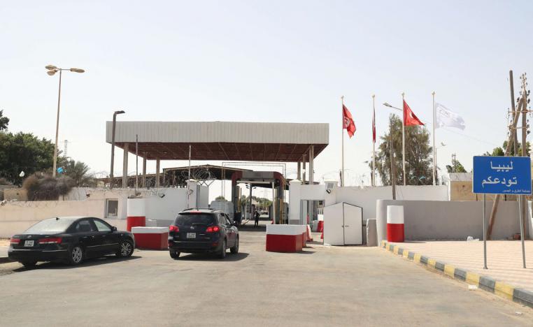 الاقتصاد التونسي تضرر بإغلاق متكرر وطويل نسبيا لمعبر رأس جدير الحدودي
