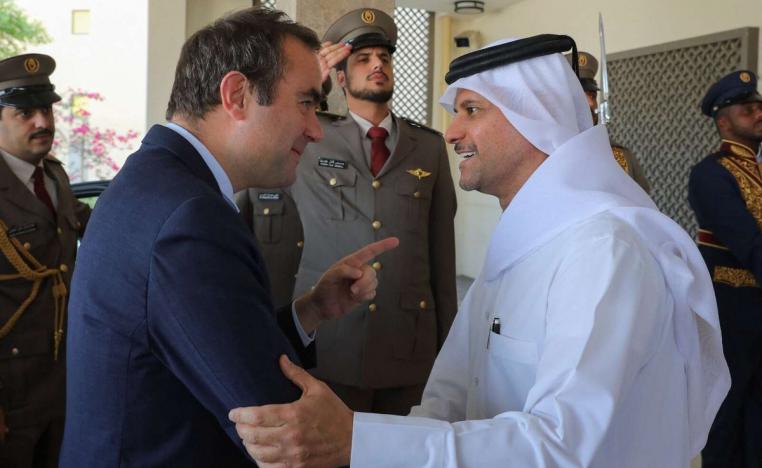 وزير الجيوش الفرنسي يناقش مع نظرائه في الخليج سبل وقف الحرب على لبنان  