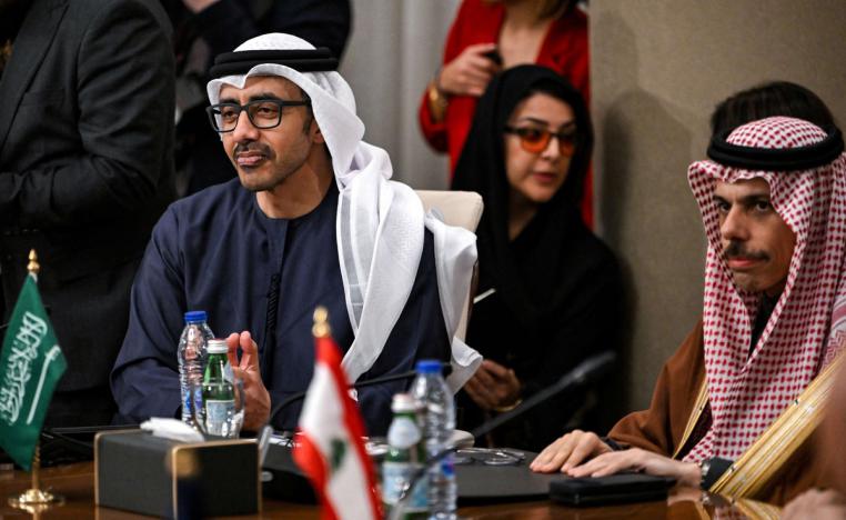 الوزراء المجتمعون يؤيدون تشكيل هيئة حكم انتقالية جامعة بتوافق سوري