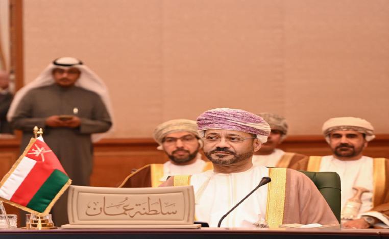 مسقط تدعو إلى تمويل الفلسطينيين ومواصلة العمل الدبلوماسي لدعمهم