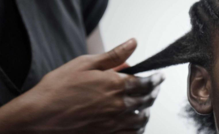 ترطيب الشعر