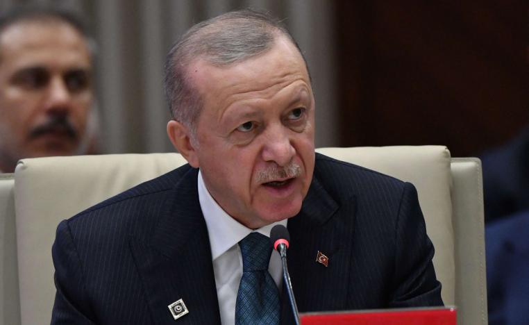أردوغان يدعو جميع الدول إلى رفع أياديها عن سوريا