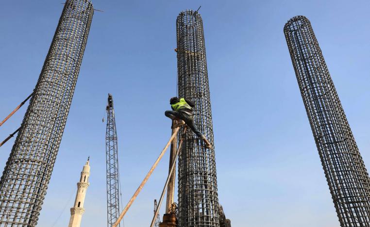 العراق يعمل على تطوير البنية التحتية للكهرباء