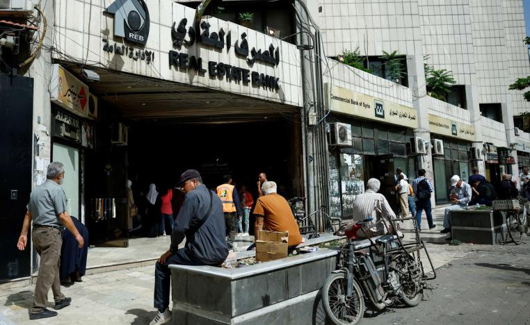رفع العقوبات خطوة رئيسية نحو الانتعاش الاقتصادي لسوريا