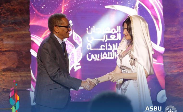 مي عمر