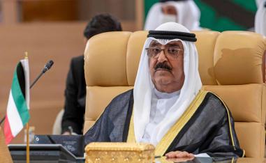 الشيخ مشعل يولي أهمية بالغة لتعزيز علاقات بلاده مع مختلف الدول 