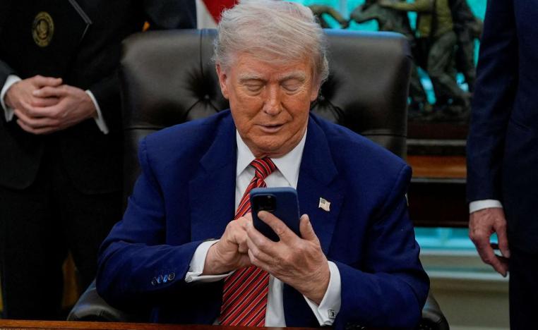 رئيس أميركي كلاسيكي جدَّاً بفمٍ غير تقليدي