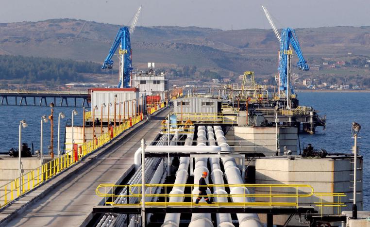 العراق وتركيا يعملان على استئناف تدفق النفط عبر خط الأنابيب