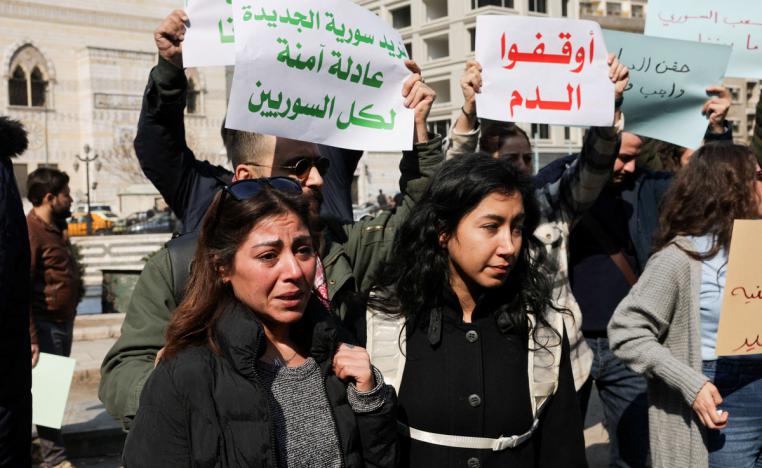 نساء وفتيات الطائفة العلوية تفتقدن إلى الأمان 