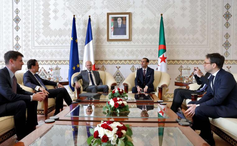 أطراف فرنسية وجزائرية توظف الأزمة لتحقيق مكاسب سياسية داخلية