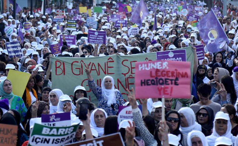 الأكراد يتطلعون إلى طي صفحة الصراع مع الدولة التركية 