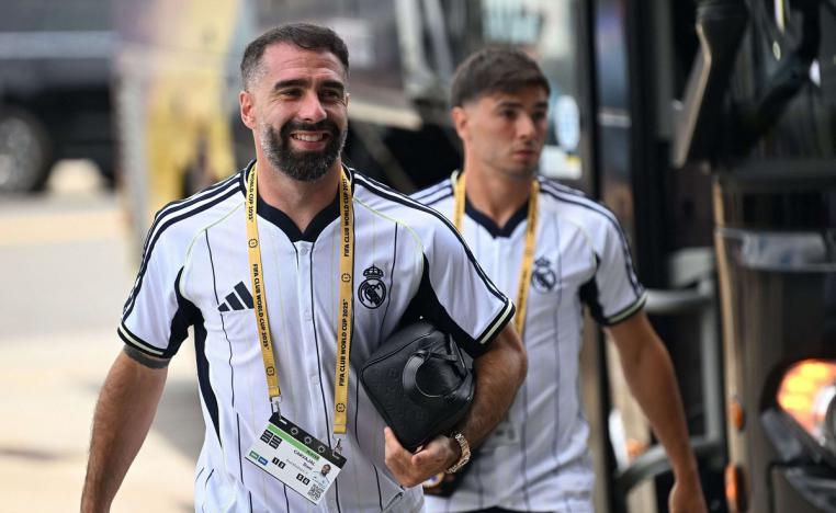 كارفخال كان يعاني من تمزق في رباطين ووتر في الركبة