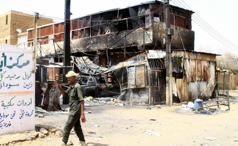 المعارك تزيد الوضع الإنساني سوءا