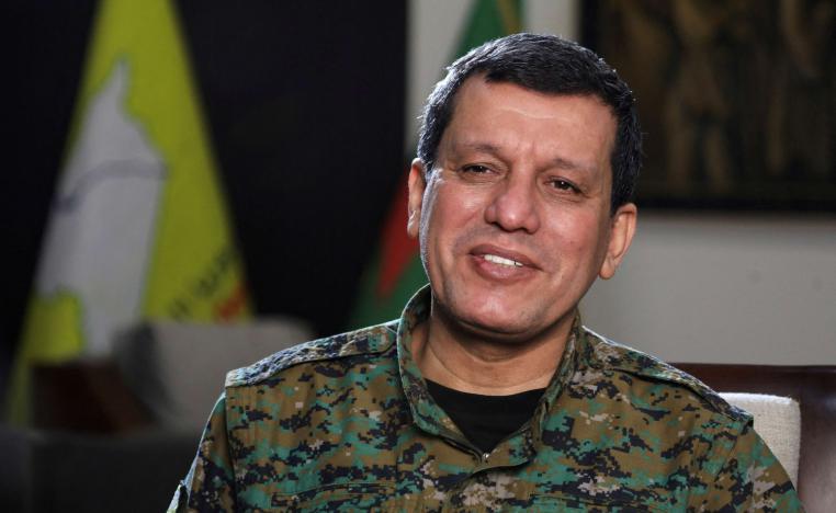 قائد قسد يطالب بحصة من نفط سوريا لإعادة إعمار الشرق