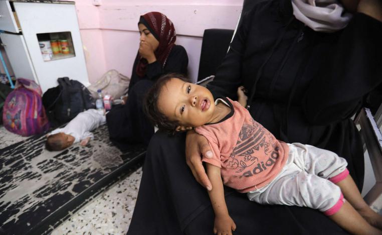 أزمة إنسانية تُسقط الأقنعة