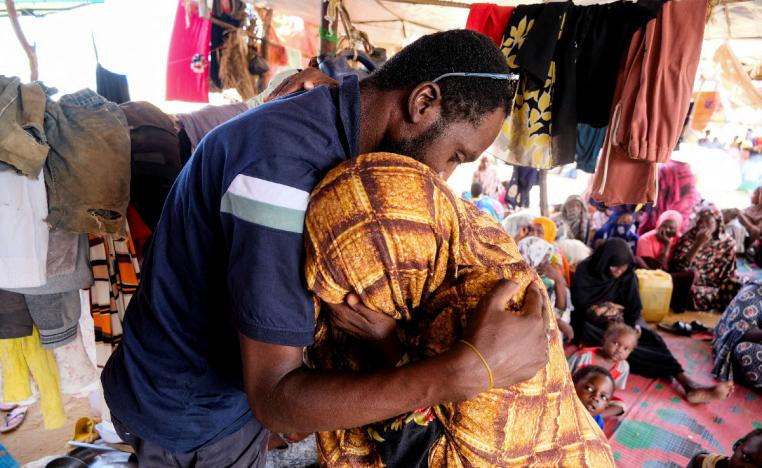 السودانيون يعانون ويلات حرب عبثية 