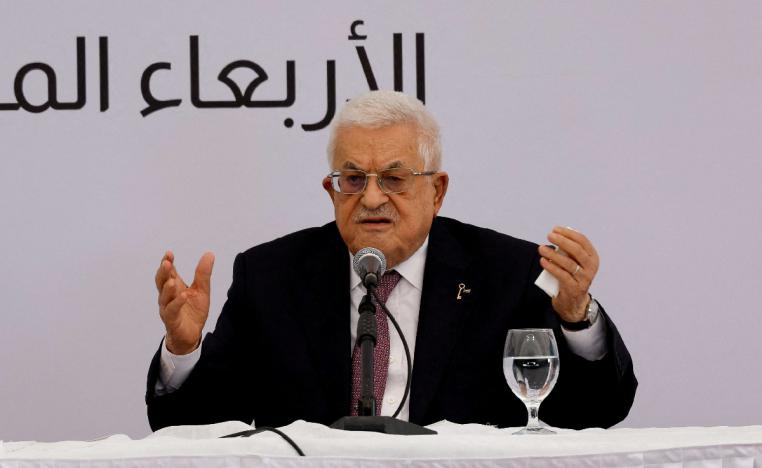 عباس حذر مرارا من تداعيات ضرب الاقتصاد الفلسطيني