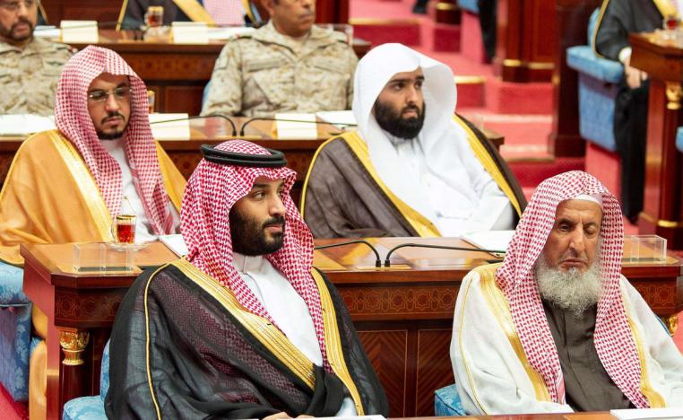 الشيخ عبدالعزيز آل الشيخ من أعلام العلم الشرعي والإفتاء في الإسلامي