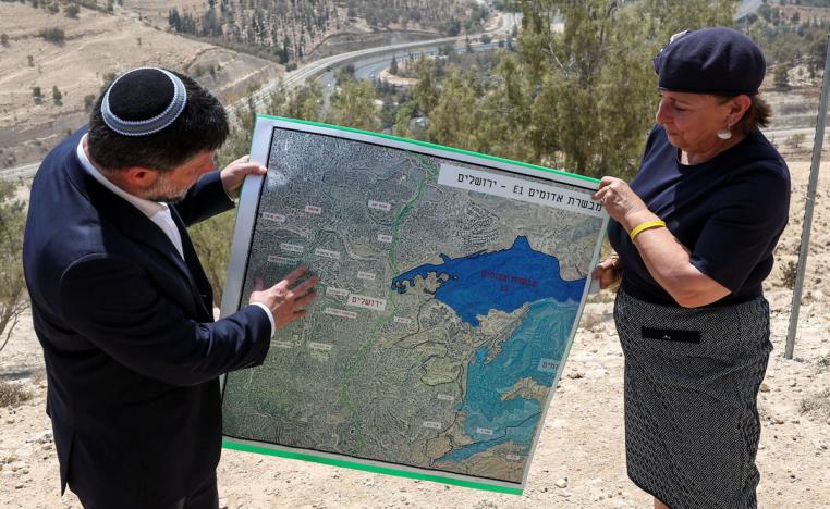 إسرائيل تريد إغراق الضفة بالمستوطنات وتحويلها إلى أرض طاردة لأهلها