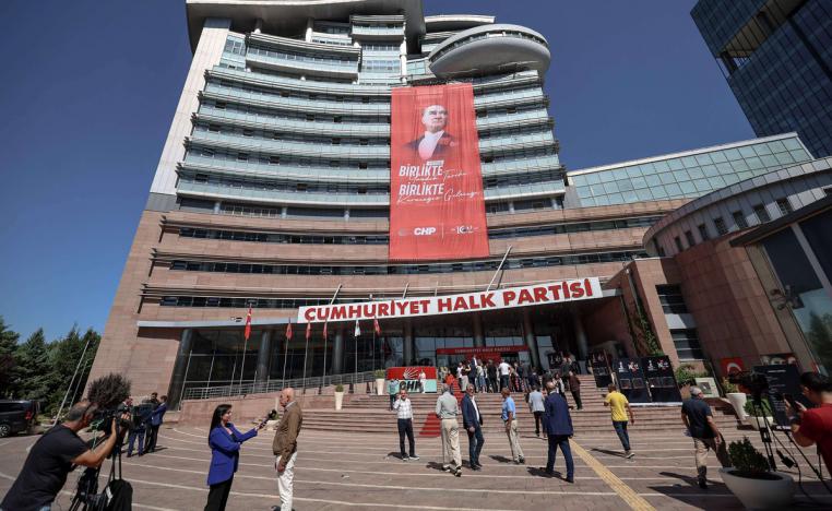 المعارضة التركية تؤكد استمرارها في الحفاظ على قيام الديمقراطية والعلمانية