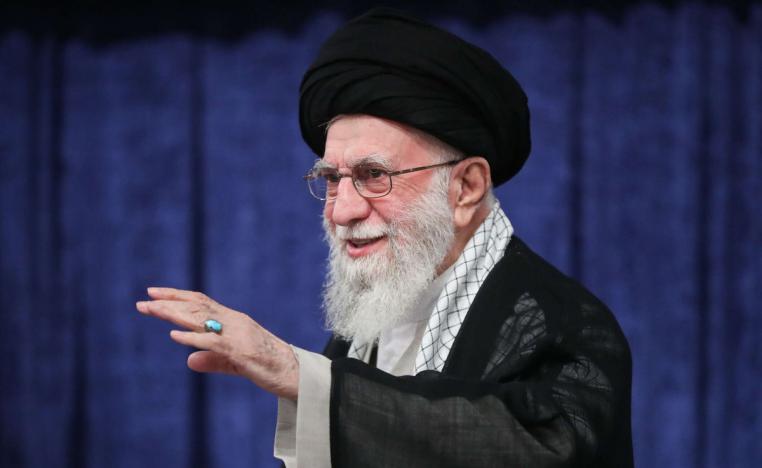 المرشد الأعلى الإيراني يفتقر إلى مقومات من الواقع ليرتكز عليها