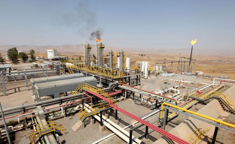 الايرادات تستخدم في التعيينات السياسية 