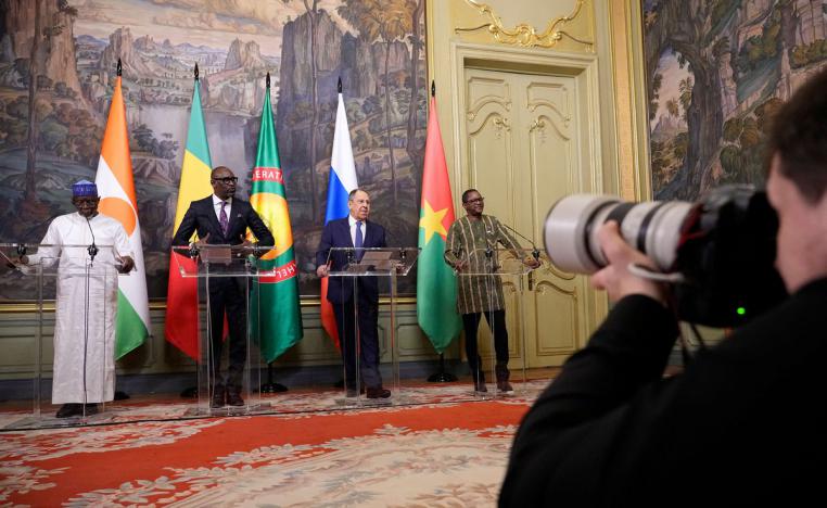 دول الساحل استبدلت الفرنسيين بالروس 