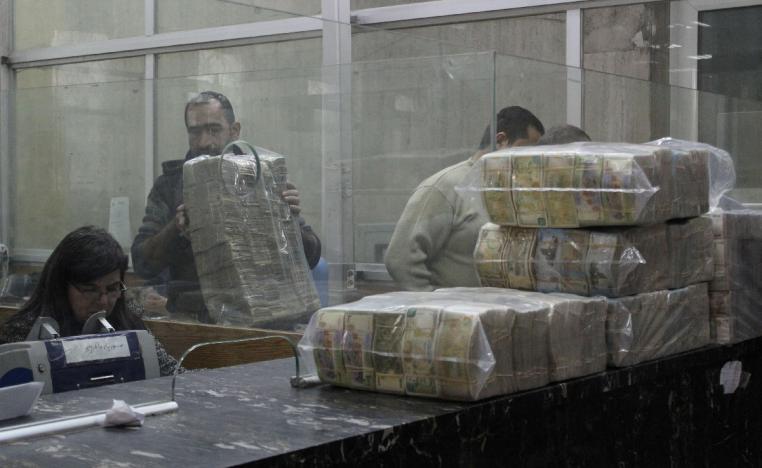 ودائع سورية محتجزة في لبنان منذ انهيار النظام المصرفي  